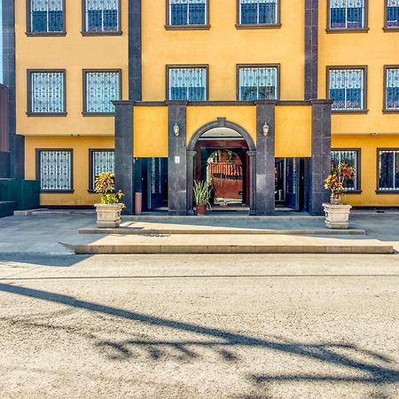 Monte Salerno Hotel & Suites มอนเตโมเรลอส ภายนอก รูปภาพ