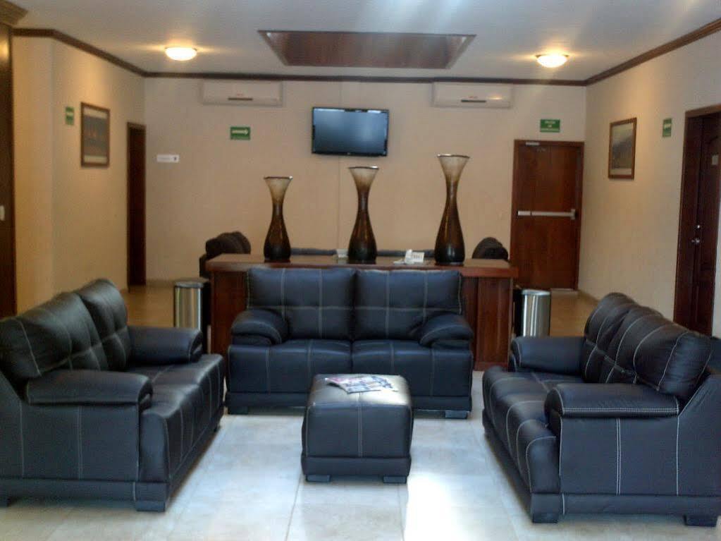 Monte Salerno Hotel & Suites มอนเตโมเรลอส ภายนอก รูปภาพ