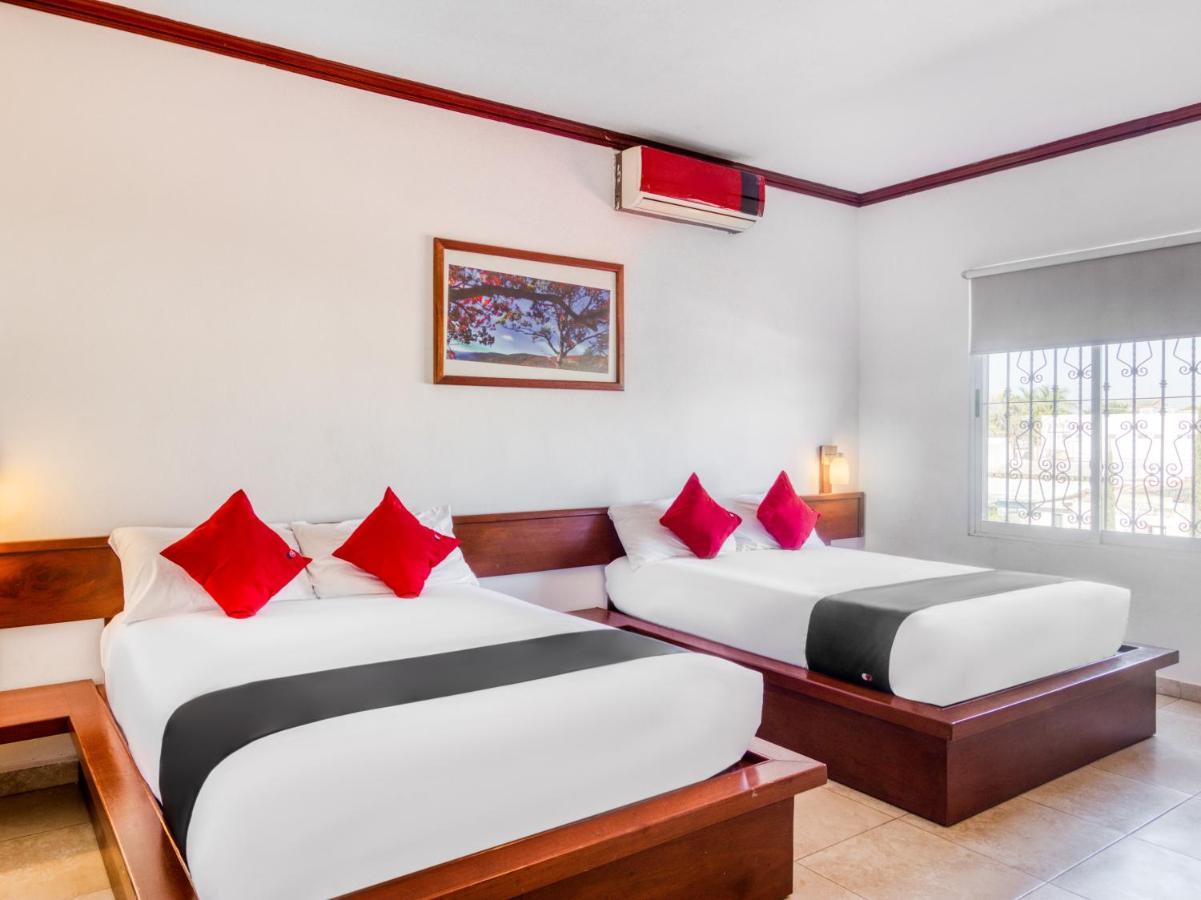 Monte Salerno Hotel & Suites มอนเตโมเรลอส ภายนอก รูปภาพ