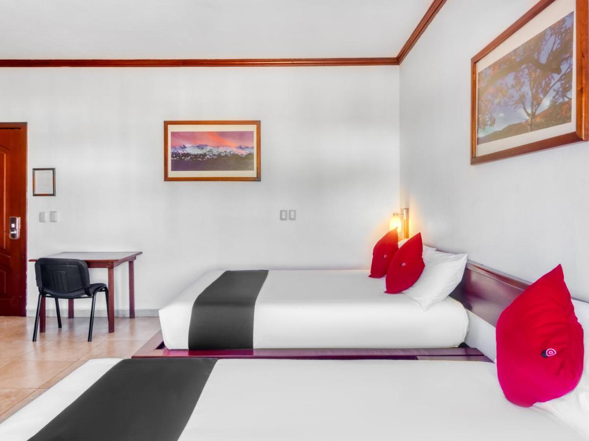 Monte Salerno Hotel & Suites มอนเตโมเรลอส ภายนอก รูปภาพ
