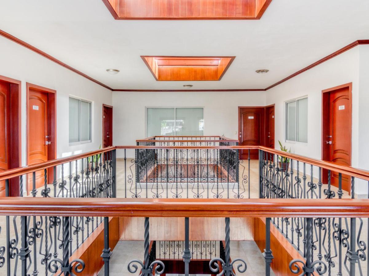 Monte Salerno Hotel & Suites มอนเตโมเรลอส ภายนอก รูปภาพ